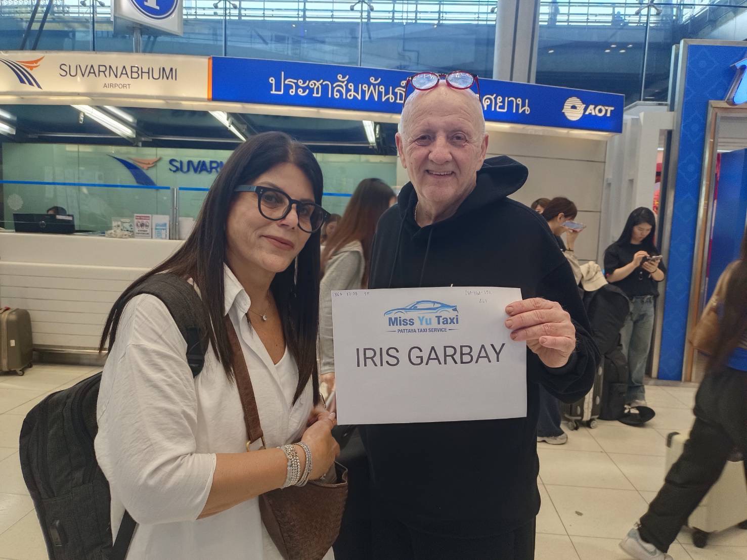 Miss Yu Taxi customer at Suvarnabhumi Airport